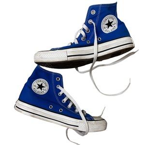 BLUE HIGHTOP CONVERSE